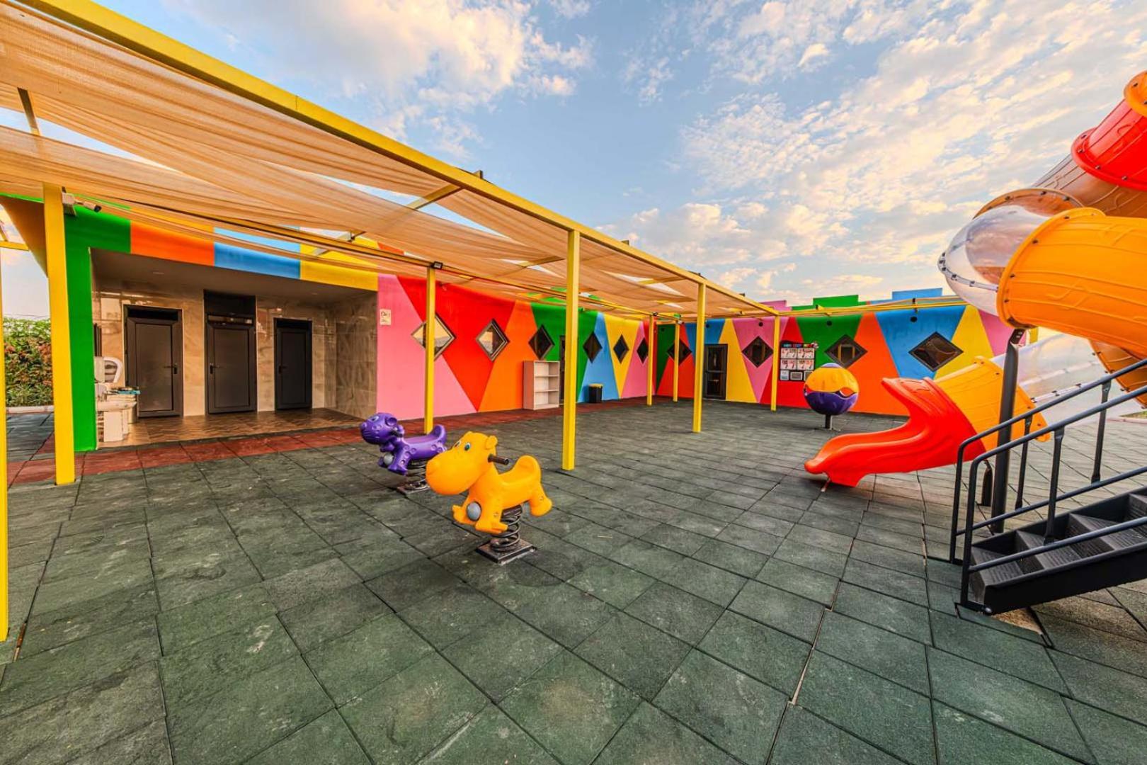 锡德 Dream Fun World酒店 外观 照片